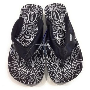 Aerosoft Black Comfortable Footwear Sandals